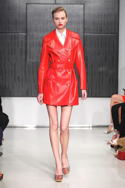 Look 1